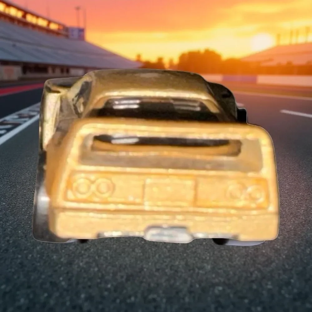 VTG 1988 Mattel Hot Wheels Gold Ferrari Centomila Banca D’italia DieCast Car